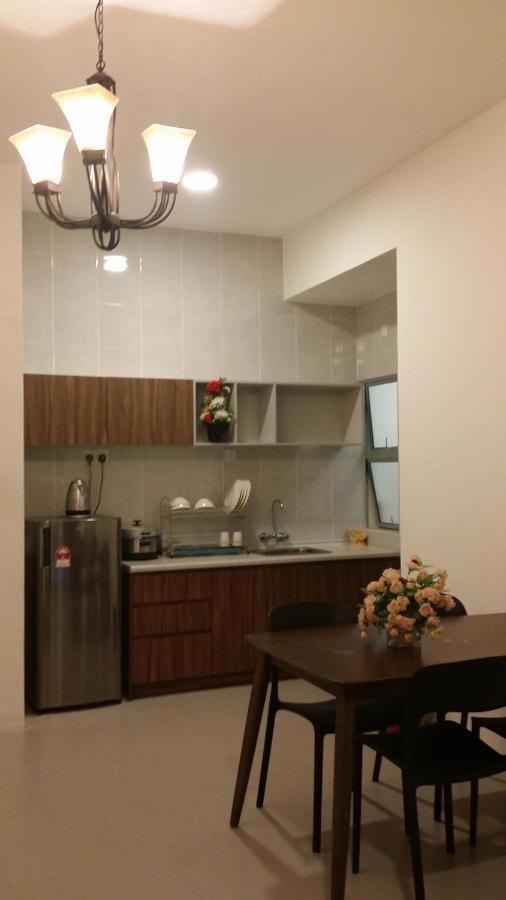 Barrington Square 2 Rooms Apartment At Golden Hill Night Market บรินชัง ภายนอก รูปภาพ